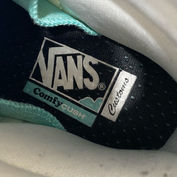 Vans Customs Skate Hi-Tops size women’s 8 Greens and White Leather - Picture 6 of 9